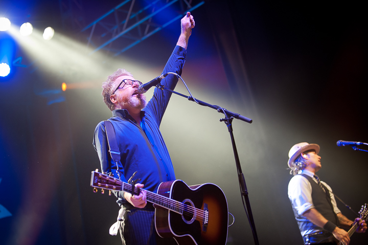 Flogging Molly @ dranouter 2015, picture 4, photographed by Devid Camerlynck - FrontView Magazine