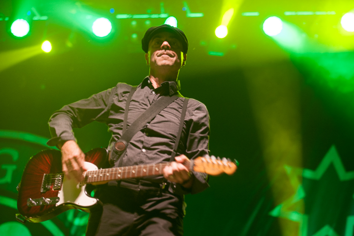 Flogging Molly @ dranouter 2015, picture 20, photographed by Devid Camerlynck - FrontView Magazine