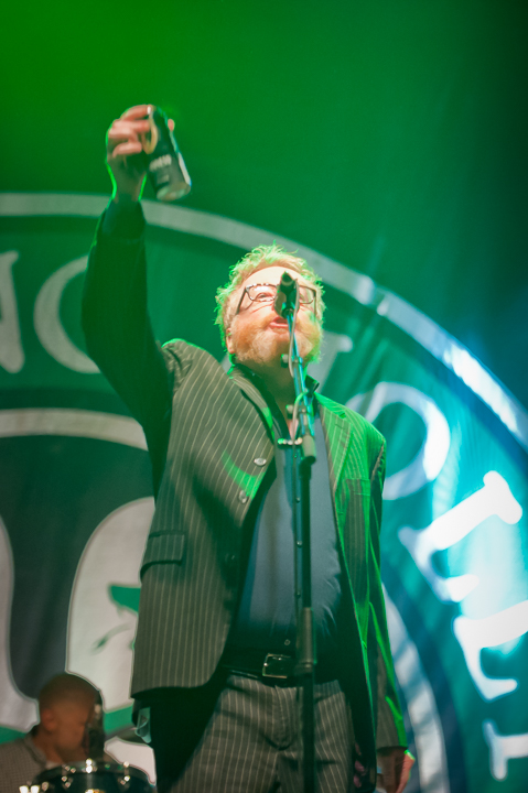 Flogging Molly @ dranouter 2015, picture 26, photographed by Devid Camerlynck - FrontView Magazine