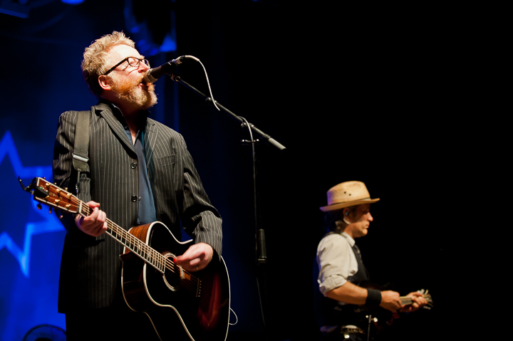 Flogging Molly @ dranouter 2015, picture 47, photographed by Devid Camerlynck - FrontView Magazine