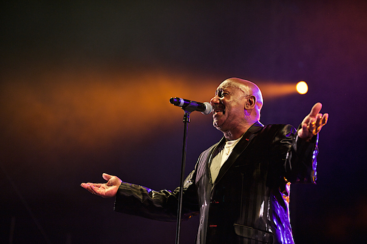 Hot Chocolate @ Nostalgie Beach Festival, picture 6, photographed by James Van Roosbroeck - FrontView Magazine