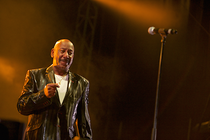 Hot Chocolate @ Nostalgie Beach Festival, picture 15, photographed by James Van Roosbroeck - FrontView Magazine