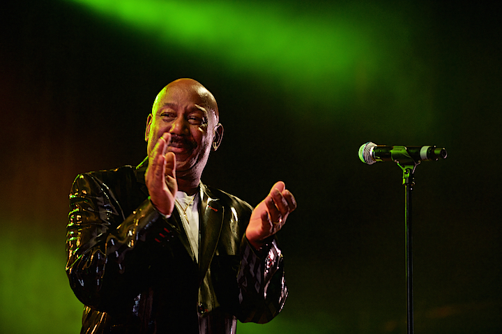 Hot Chocolate @ Nostalgie Beach Festival, picture 17, photographed by James Van Roosbroeck - FrontView Magazine