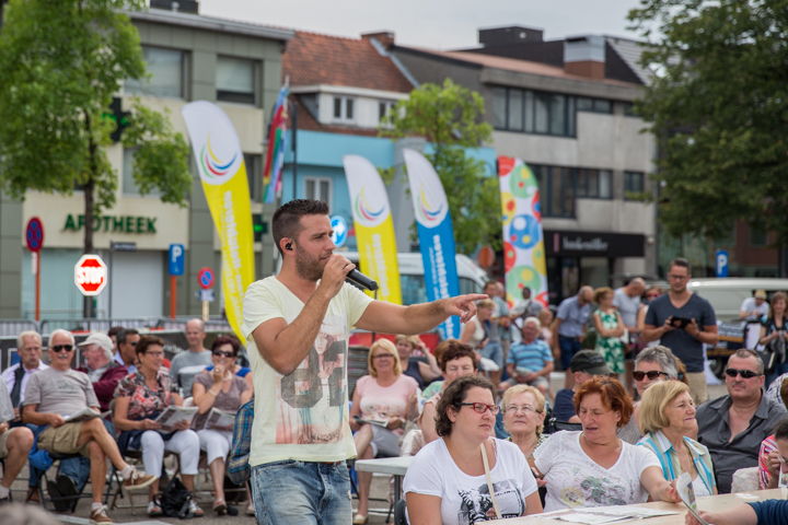 Maarten Cox & Sfeer @ Limburg Zingt 2015 te Houthalen-Helchteren, picture 14, photographed by Guy Danneels - FrontView Magazine