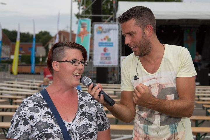 Maarten Cox & Sfeer @ Limburg Zingt 2015 te Houthalen-Helchteren, picture 16, photographed by Guy Danneels - FrontView Magazine