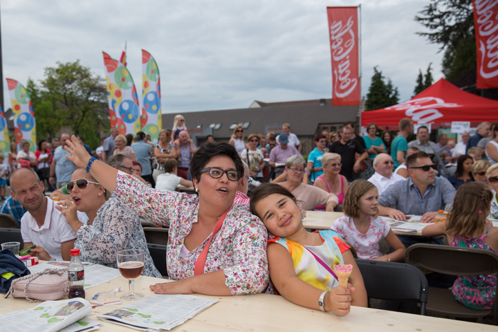 Maarten Cox & Sfeer @ Limburg Zingt 2015 te Houthalen-Helchteren, picture 17, photographed by Guy Danneels - FrontView Magazine