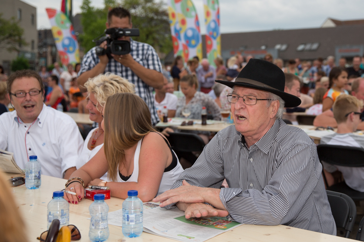 Maarten Cox & Sfeer @ Limburg Zingt 2015 te Houthalen-Helchteren, picture 33, photographed by Guy Danneels - FrontView Magazine