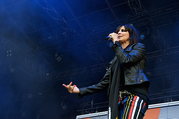 Nena @ Nostalgie Beach Festival, foto 24, foto's door James Van Roosbroeck - FrontView Magazine