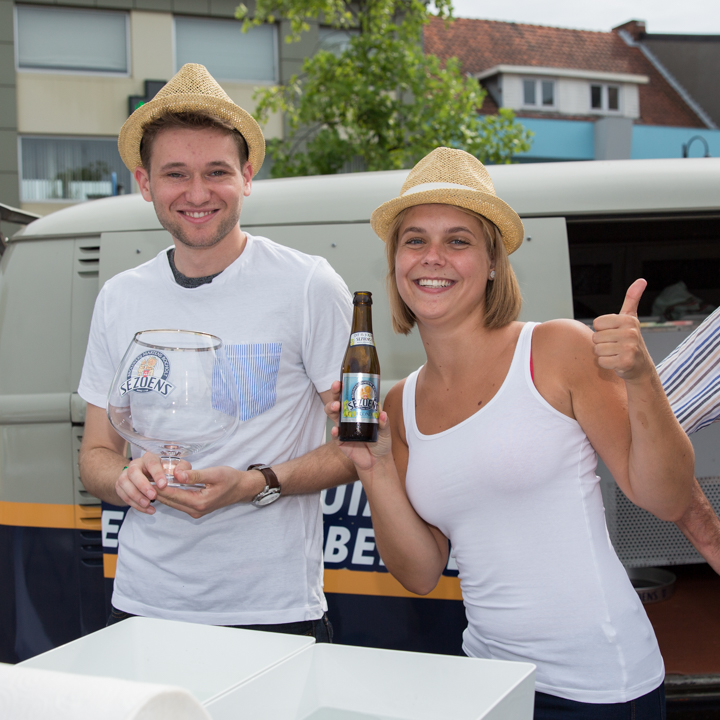 Publieksfoto's & Sfeer @ Limburg Zingt 2015 te Houthalen-Helchteren, picture 8, photographed by Guy Danneels - FrontView Magazine