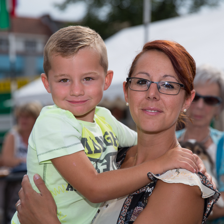 Publieksfoto's & Sfeer @ Limburg Zingt 2015 te Houthalen-Helchteren, picture 14, photographed by Guy Danneels - FrontView Magazine
