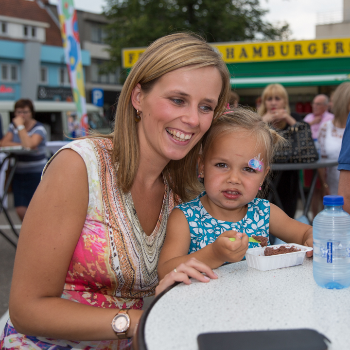 Publieksfoto's & Sfeer @ Limburg Zingt 2015 te Houthalen-Helchteren, picture 41, photographed by Guy Danneels - FrontView Magazine