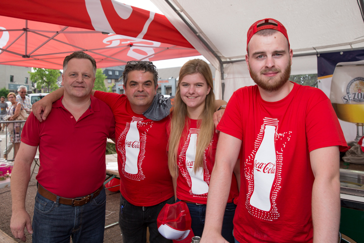 Publieksfoto's & Sfeer @ Limburg Zingt 2015 te Houthalen-Helchteren, picture 72, photographed by Guy Danneels - FrontView Magazine