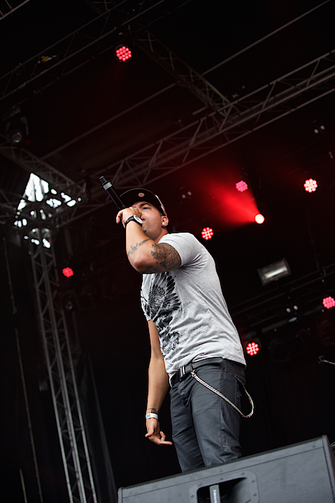 Snap @ Nostalgie Beach Festival, picture 25, photographed by James Van Roosbroeck - FrontView Magazine