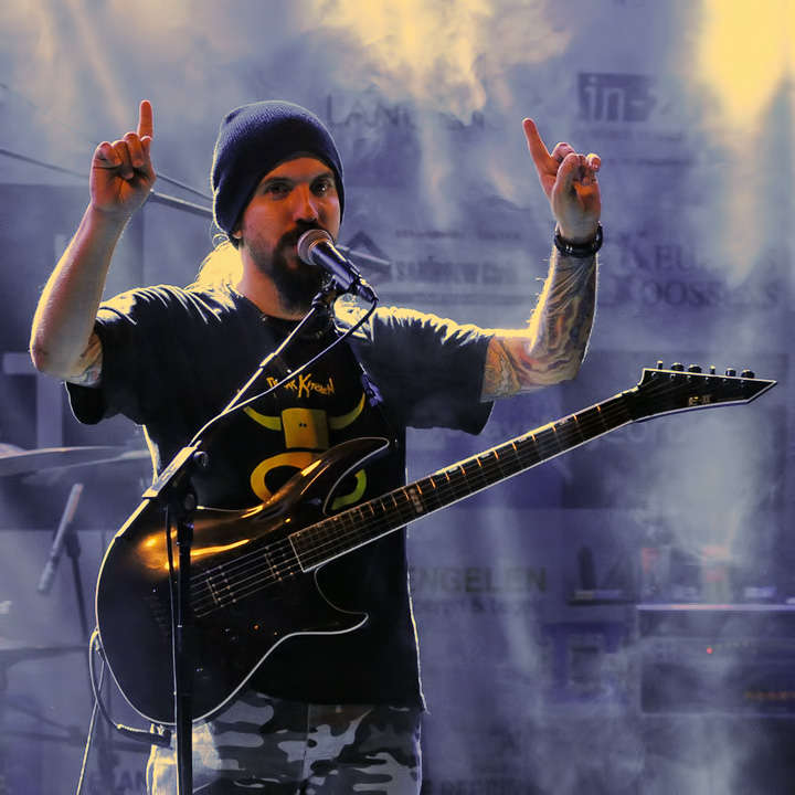 The Apes @ Lommel Swingt, picture 1, photographed by Paul Nouwen - FrontView Magazine