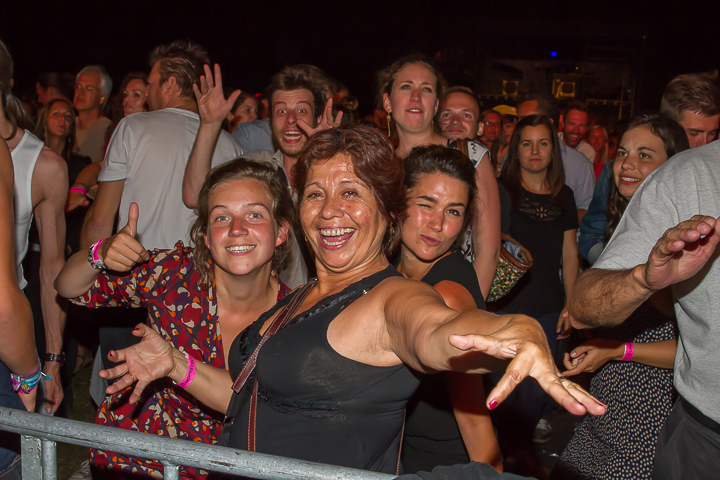 Sfeer @ Linkerwoofer, picture 78, photographed by Marc Verdonck - FrontView Magazine