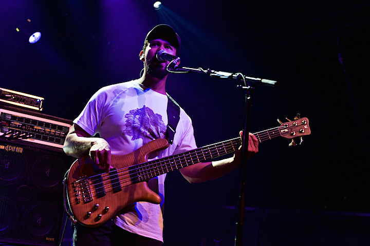 John Butler Trio @ OLT Rivierenhof, picture 11, photographed by James Van Roosbroeck - FrontView Magazine