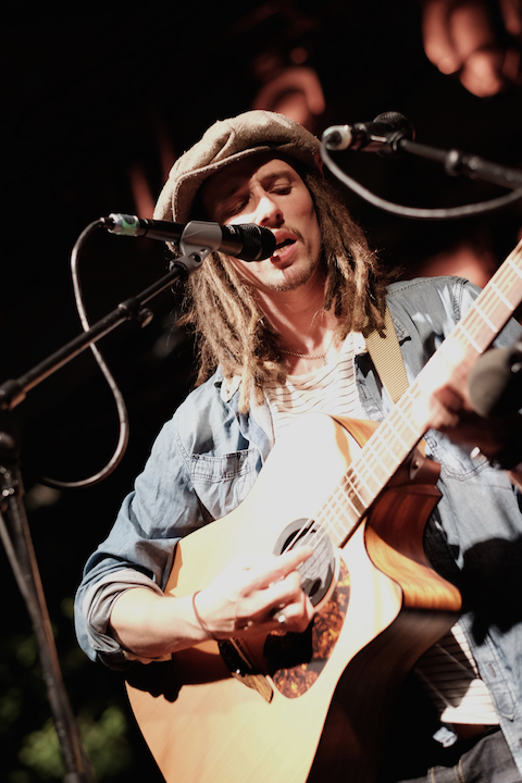 JP Cooper Support Act John Butler Trio, picture 11, photographed by James Van Roosbroeck - FrontView Magazine