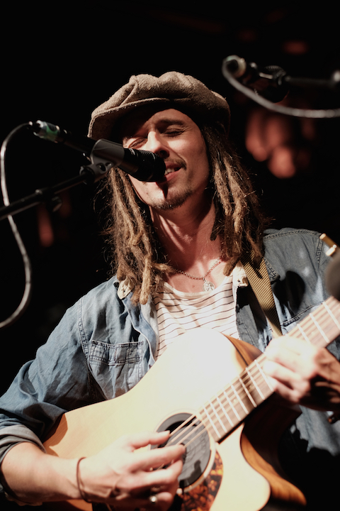 JP Cooper Support Act John Butler Trio, picture 13, photographed by James Van Roosbroeck - FrontView Magazine