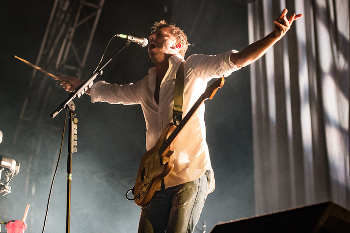 dEUS @ Feest in het Park 2015, picture 6, photographed by Jan van Hecke - FrontView Magazine