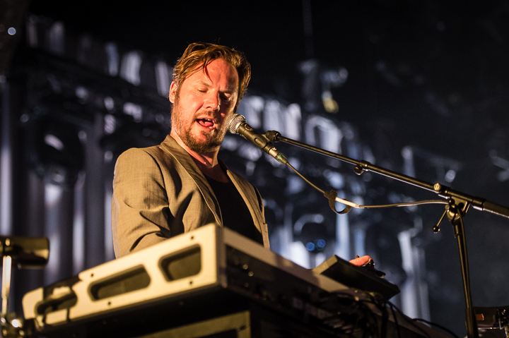 dEUS @ Feest in het Park 2015, picture 7, photographed by Jan van Hecke - FrontView Magazine