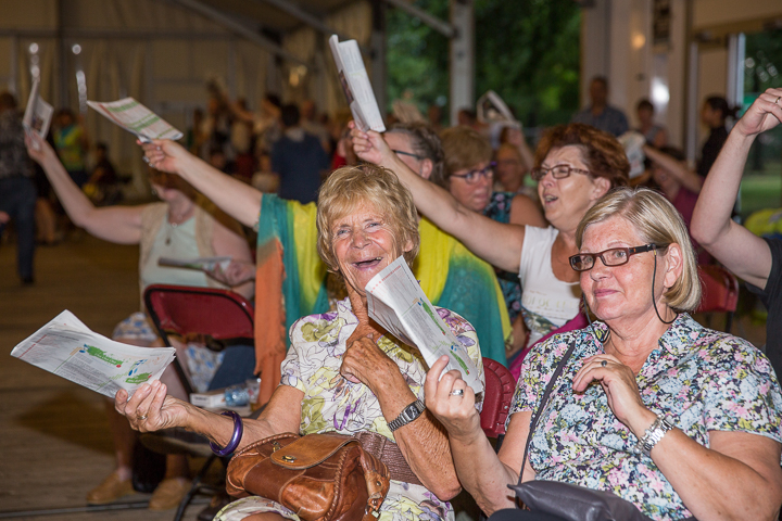 Podium & Sfeer @ Vlaanderen Zingt 2015 in Schoten, picture 4, photographed by Guy Danneels - FrontView Magazine