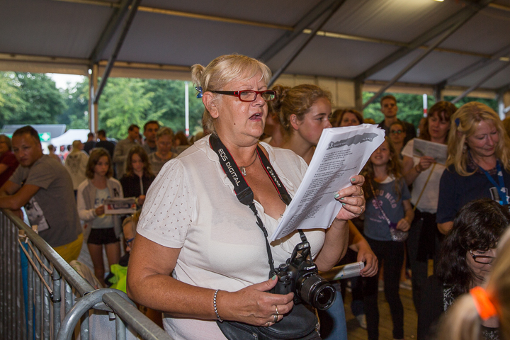 Podium & Sfeer @ Vlaanderen Zingt 2015 in Schoten, picture 13, photographed by Guy Danneels - FrontView Magazine