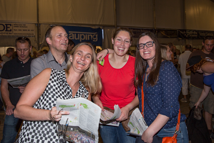 Podium & Sfeer @ Vlaanderen Zingt 2015 in Schoten, picture 36, photographed by Guy Danneels - FrontView Magazine