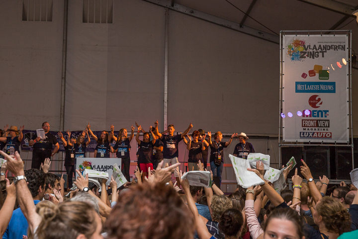 Podium & Sfeer @ Vlaanderen Zingt 2015 in Schoten, picture 87, photographed by Guy Danneels - FrontView Magazine