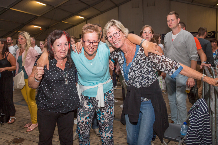 Podium & Sfeer @ Vlaanderen Zingt 2015 in Schoten, picture 93, photographed by Guy Danneels - FrontView Magazine