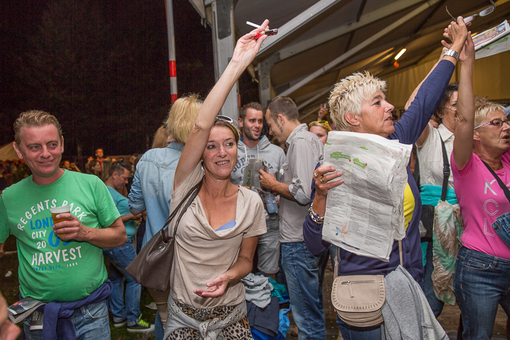 Podium & Sfeer @ Vlaanderen Zingt 2015 in Schoten, picture 101, photographed by Guy Danneels - FrontView Magazine