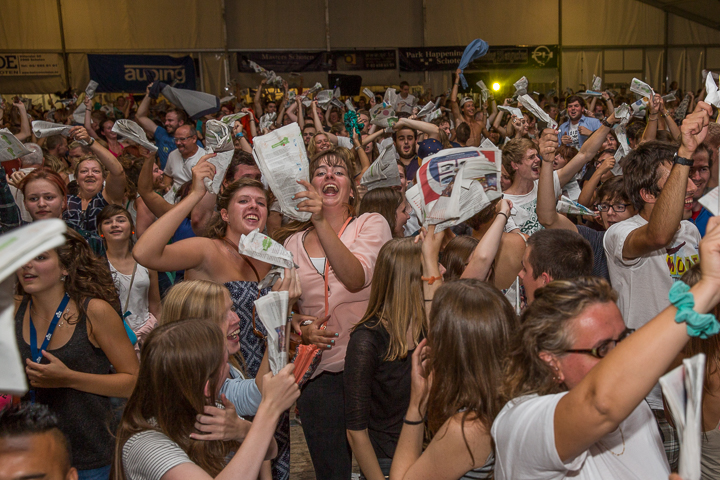 Podium & Sfeer @ Vlaanderen Zingt 2015 in Schoten, picture 159, photographed by Guy Danneels - FrontView Magazine