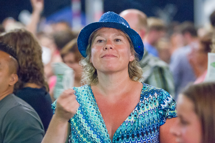 Podium & Sfeer @ Vlaanderen Zingt 2015 in Schoten, picture 175, photographed by Guy Danneels - FrontView Magazine