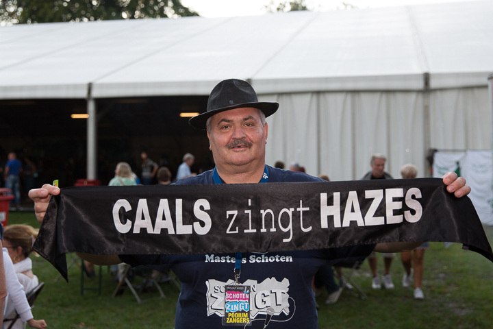 Publieksfoto's & Sfeer Reeks A @ Vlaanderen Zingt 2015 in Schoten, picture 3, photographed by Guy Danneels - FrontView Magazine