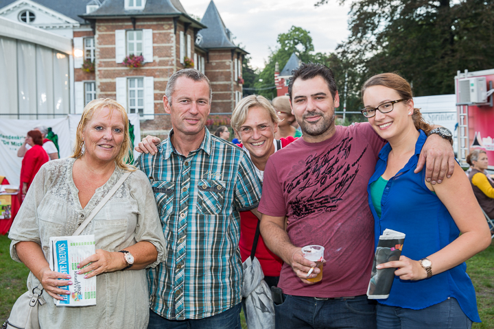 Publieksfoto's & Sfeer Reeks A @ Vlaanderen Zingt 2015 in Schoten, picture 36, photographed by Guy Danneels - FrontView Magazine