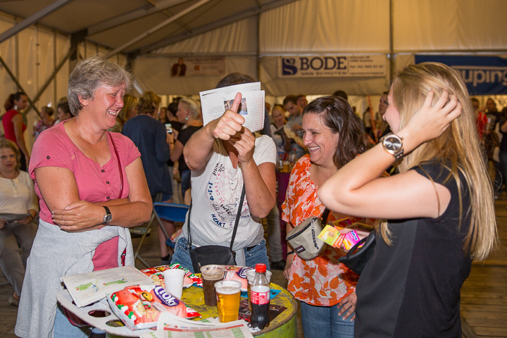 Publieksfoto's & Sfeer Reeks A @ Vlaanderen Zingt 2015 in Schoten, picture 44, photographed by Guy Danneels - FrontView Magazine
