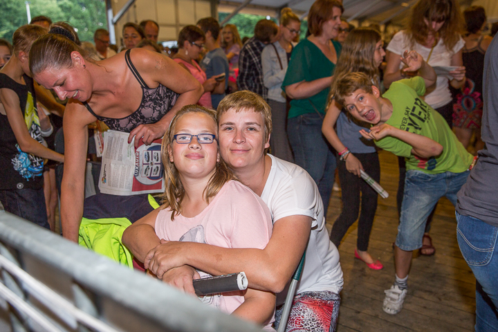 Publieksfoto's & Sfeer Reeks A @ Vlaanderen Zingt 2015 in Schoten, picture 64, photographed by Guy Danneels - FrontView Magazine