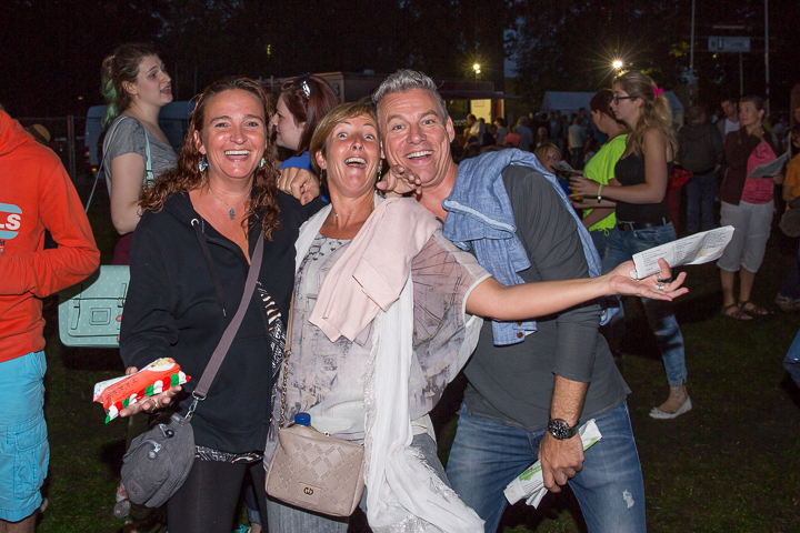 Publieksfoto's & Sfeer Reeks A @ Vlaanderen Zingt 2015 in Schoten, picture 128, photographed by Guy Danneels - FrontView Magazine