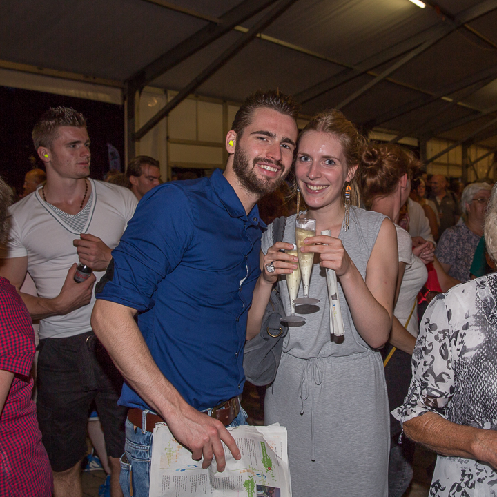 Publieksfoto's & Sfeer Reeks A @ Vlaanderen Zingt 2015 in Schoten, picture 144, photographed by Guy Danneels - FrontView Magazine
