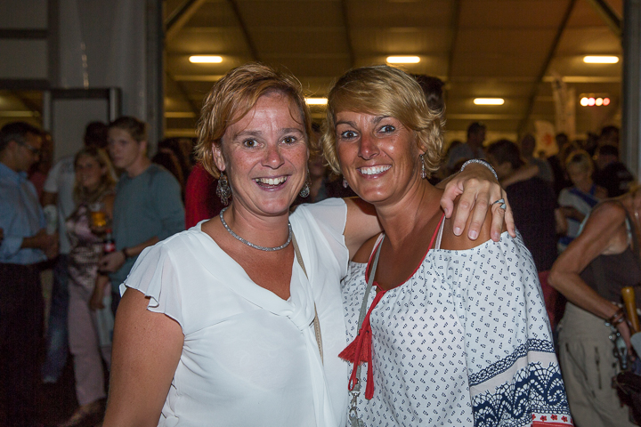 Publieksfoto's & Sfeer Reeks B @ Vlaanderen Zingt 2015 in Schoten, picture 14, photographed by Guy Danneels - FrontView Magazine