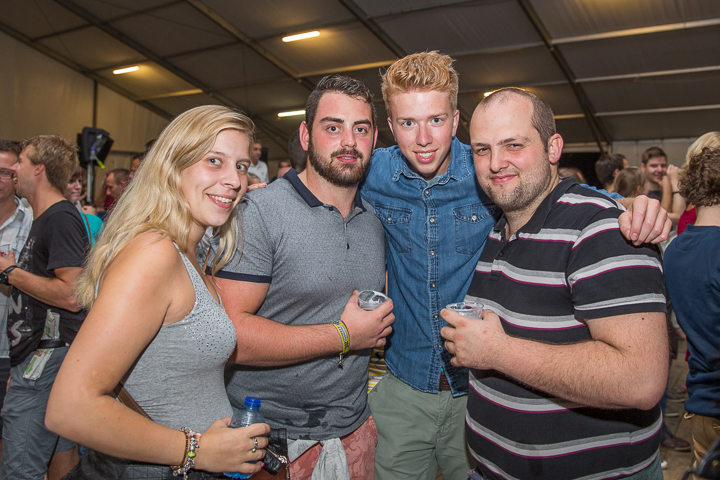 Publieksfoto's & Sfeer Reeks B @ Vlaanderen Zingt 2015 in Schoten, picture 51, photographed by Guy Danneels - FrontView Magazine