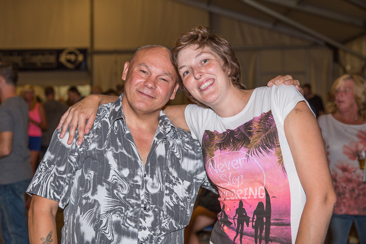 Publieksfoto's & Sfeer Reeks B @ Vlaanderen Zingt 2015 in Schoten, picture 102, photographed by Guy Danneels - FrontView Magazine