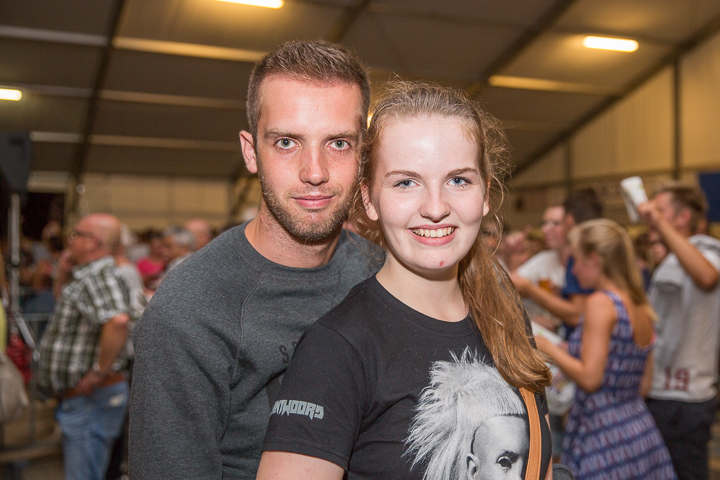 Publieksfoto's & Sfeer Reeks B @ Vlaanderen Zingt 2015 in Schoten, picture 115, photographed by Guy Danneels - FrontView Magazine
