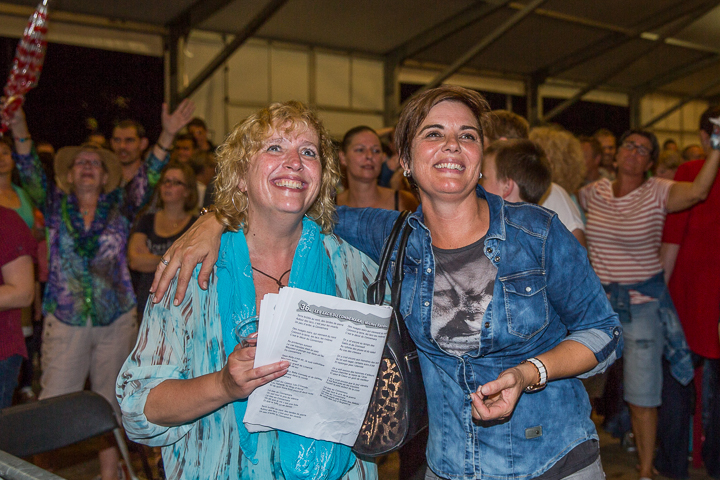 Publieksfoto's & Sfeer Reeks B @ Vlaanderen Zingt 2015 in Schoten, picture 134, photographed by Guy Danneels - FrontView Magazine