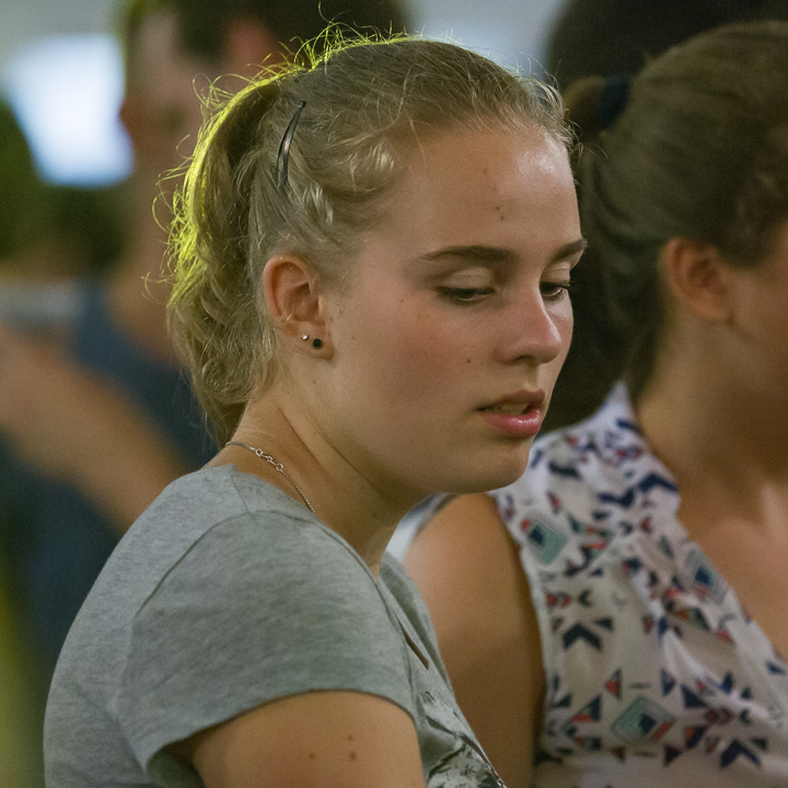Publieksfoto's & Sfeer Reeks B @ Vlaanderen Zingt 2015 in Schoten, picture 149, photographed by Guy Danneels - FrontView Magazine
