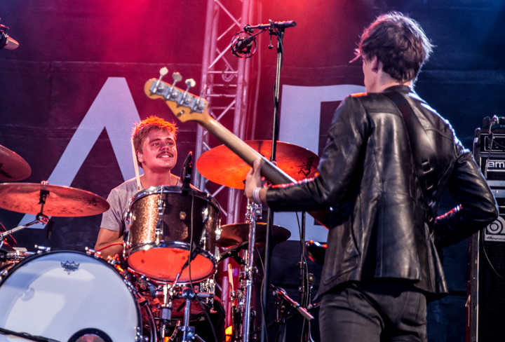 Bade @ Huntenpop 2015, picture 4, photographed by Kelly Thans - FrontView Magazine
