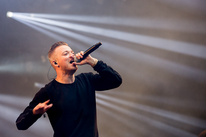 Gers Pardoel @ Marktrock Leuven 2015, picture 11, photographed by Kurt Jacobs - FrontView Magazine