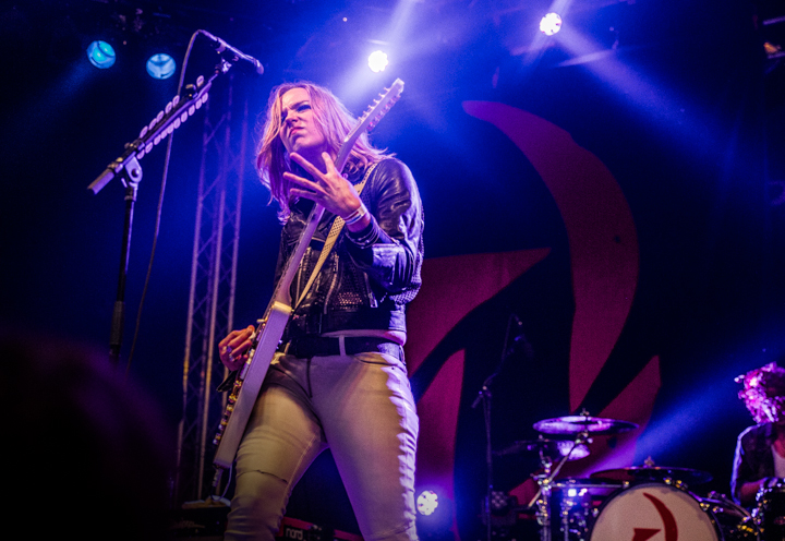 Halestorm @ Huntenpop 2015, foto 3, foto's door Kelly Thans - FrontView Magazine