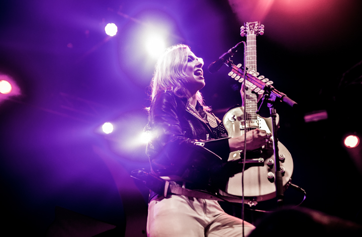 Halestorm @ Huntenpop 2015, foto 10, foto's door Kelly Thans - FrontView Magazine