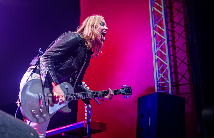 Halestorm @ Huntenpop 2015, foto 12, foto's door Kelly Thans - FrontView Magazine
