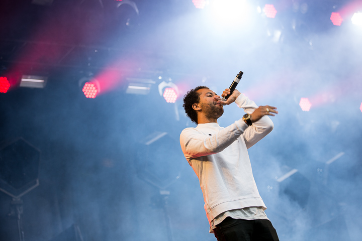 Jebroer @ Marktrock Leuven 2015, picture 3, photographed by Kurt Jacobs - FrontView Magazine